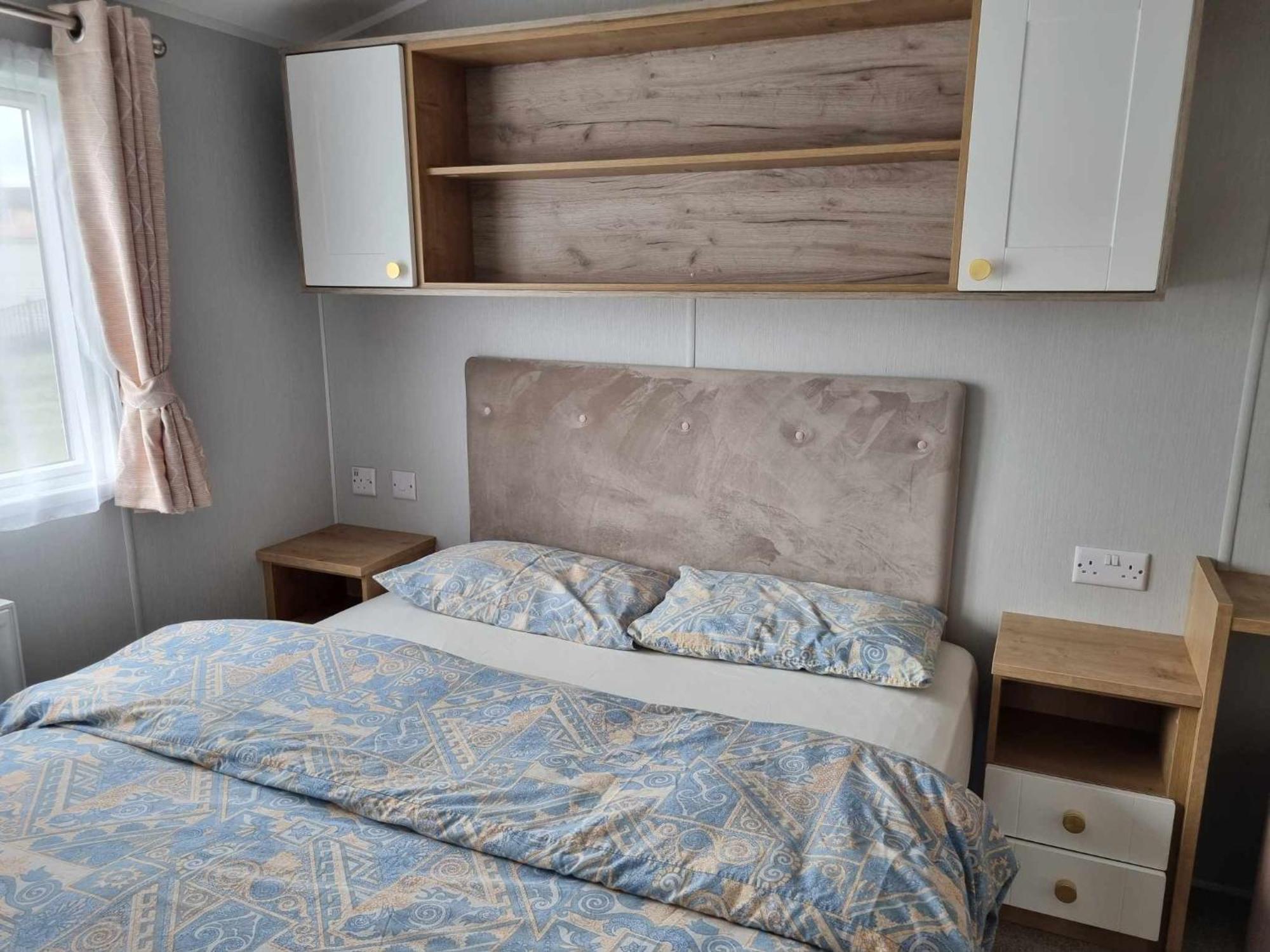 Red Lion Holiday Park Арброт Екстериор снимка