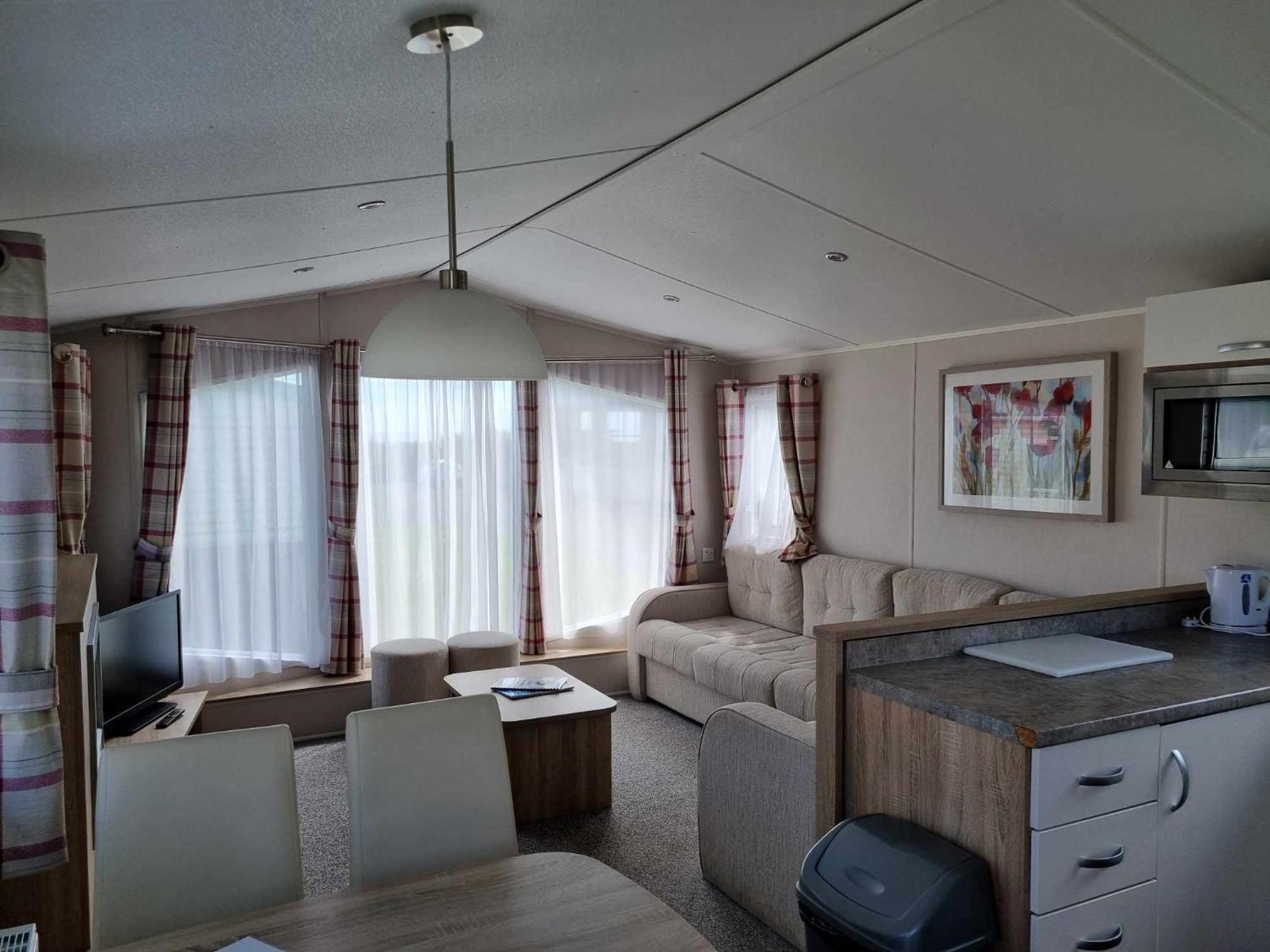 Red Lion Holiday Park Арброт Екстериор снимка