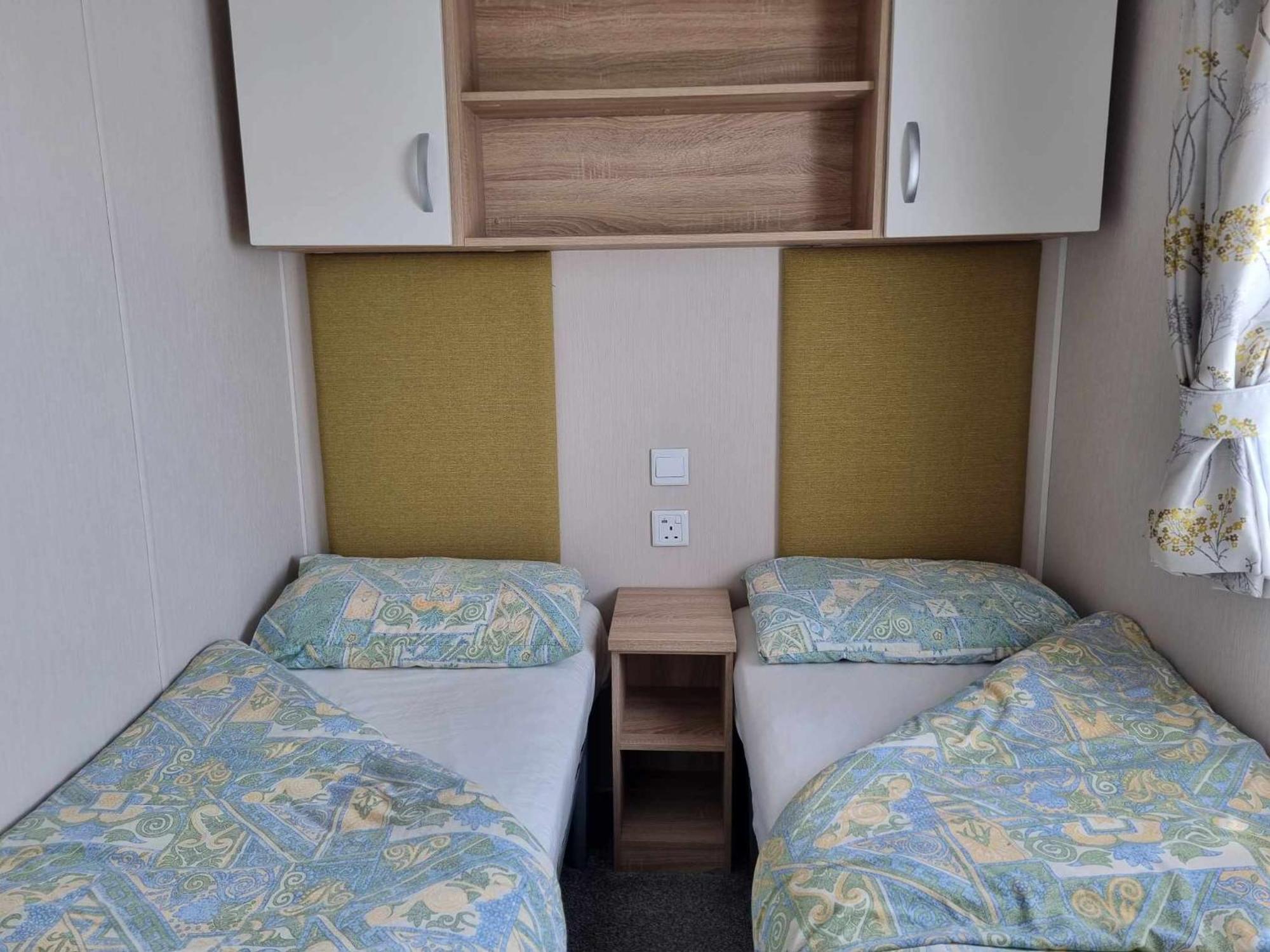 Red Lion Holiday Park Арброт Екстериор снимка