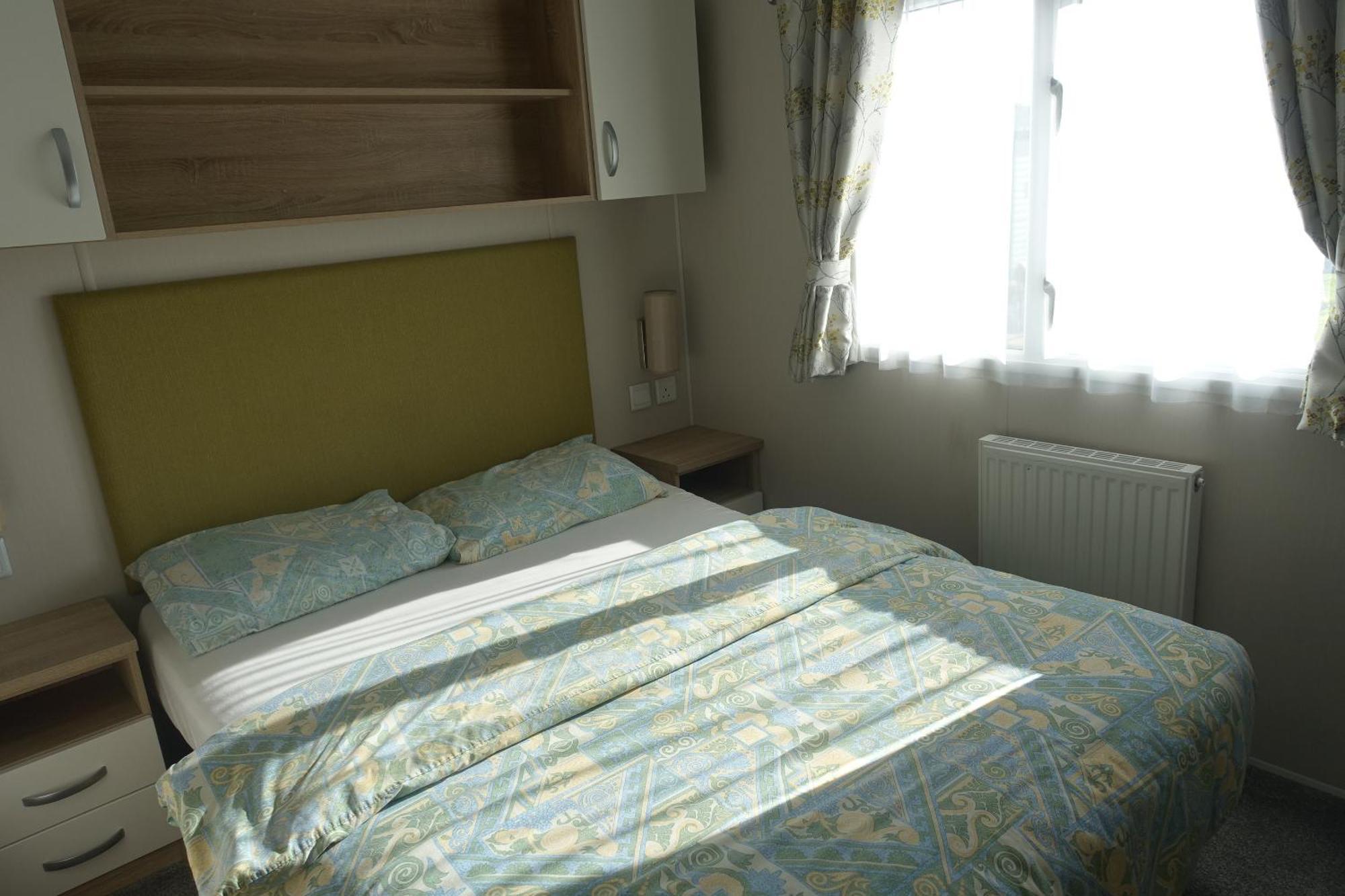 Red Lion Holiday Park Арброт Екстериор снимка