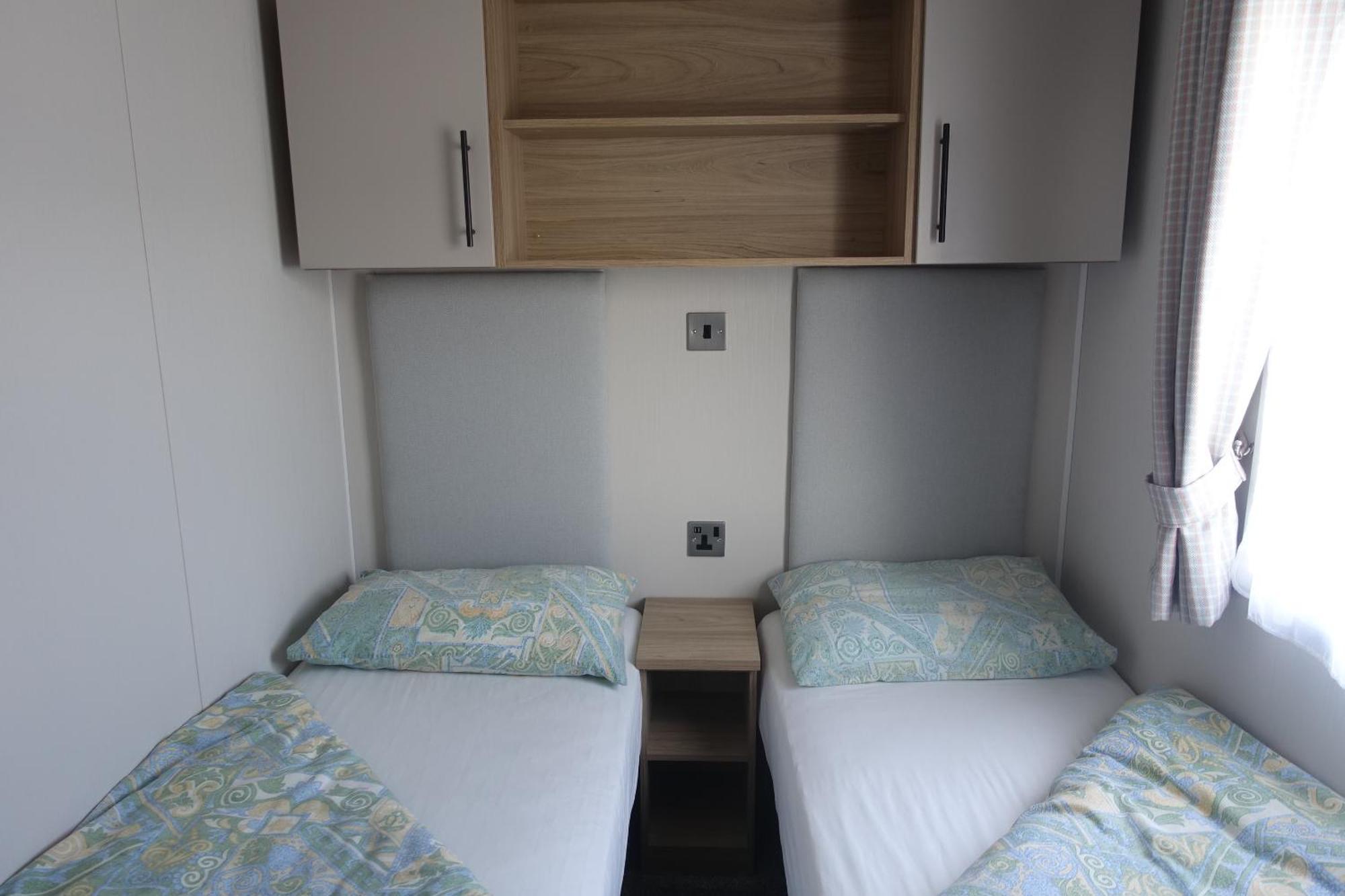 Red Lion Holiday Park Арброт Екстериор снимка